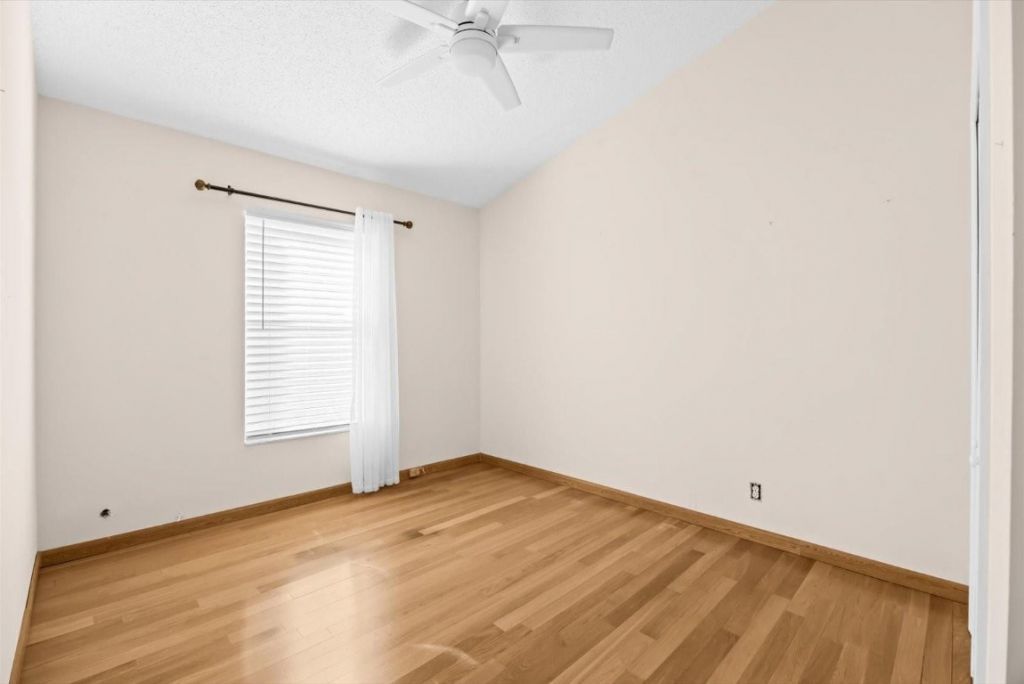 2010 Normandy Cir, West Palm Beach, FL 33409 Photo