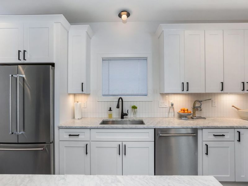 289 E Greenwood Avenue, Columbus, OH 43201 Photo 10