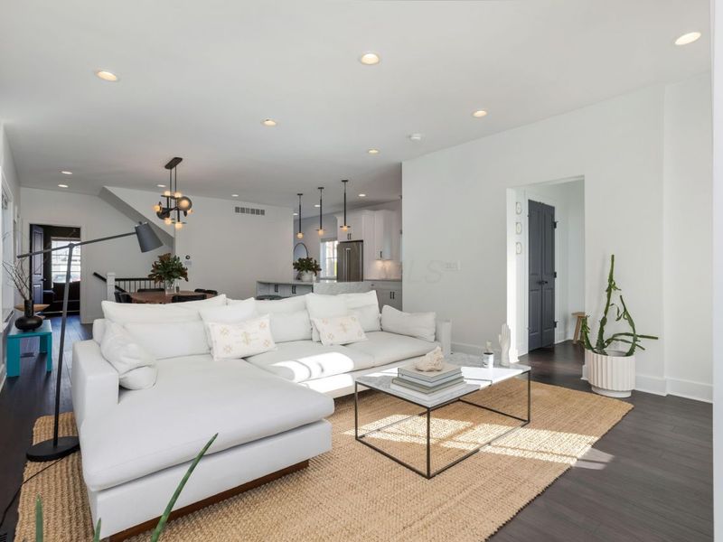 289 E Greenwood Avenue, Columbus, OH 43201 Photo 18