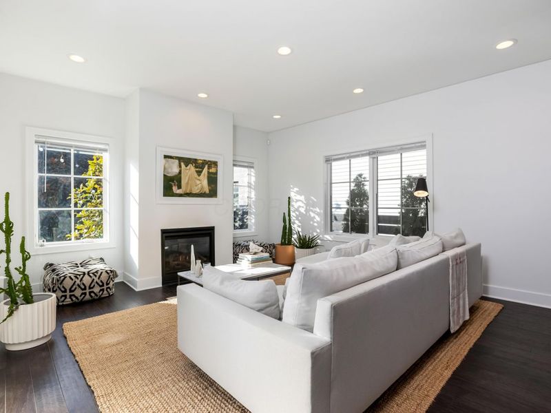 289 E Greenwood Avenue, Columbus, OH 43201 Photo 19