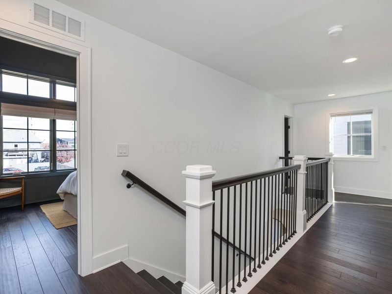 289 E Greenwood Avenue, Columbus, OH 43201 Photo 23