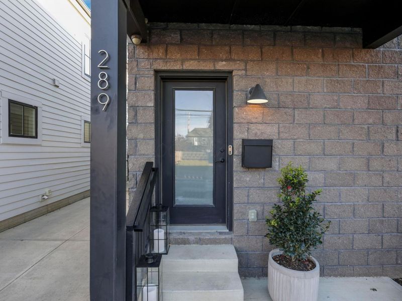 289 E Greenwood Avenue, Columbus, OH 43201 Photo 5