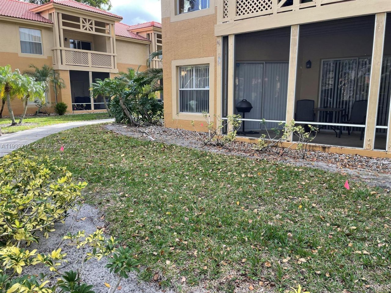 4767 Via Palm Lks, Unit 208, West Palm Beach, FL 33417 Photo