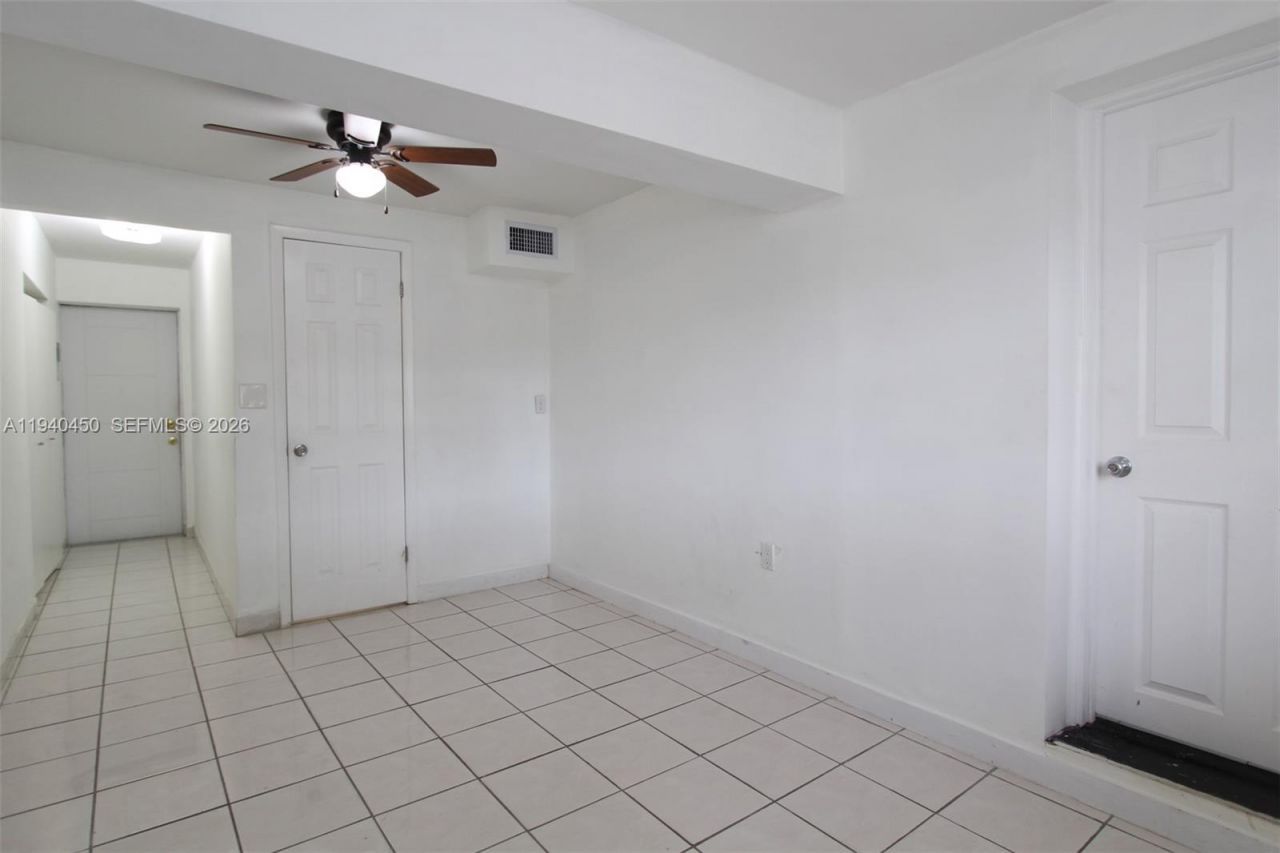 4051 NW 2nd St, Unit 2, Miami, FL 33126 Photo
