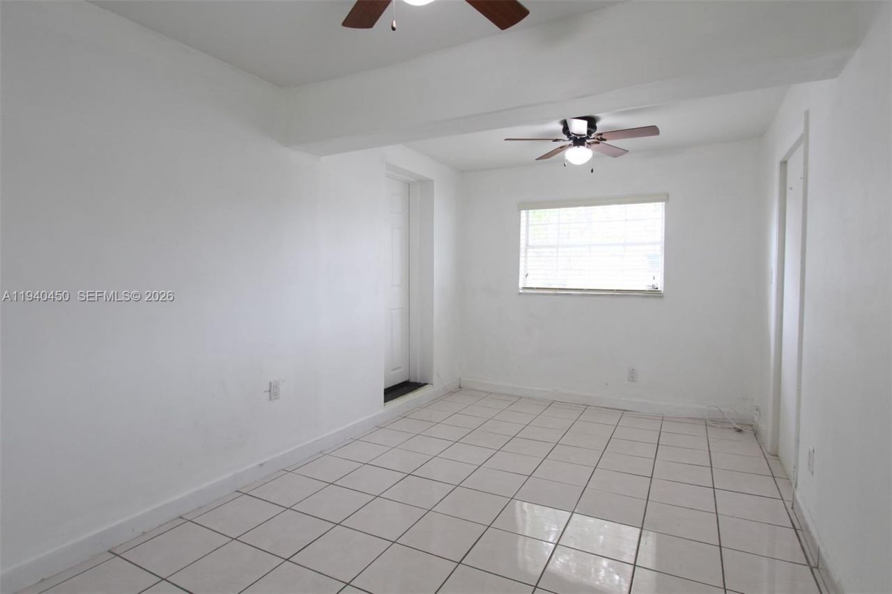 4051 NW 2nd St, Unit 2, Miami, FL 33126 Photo