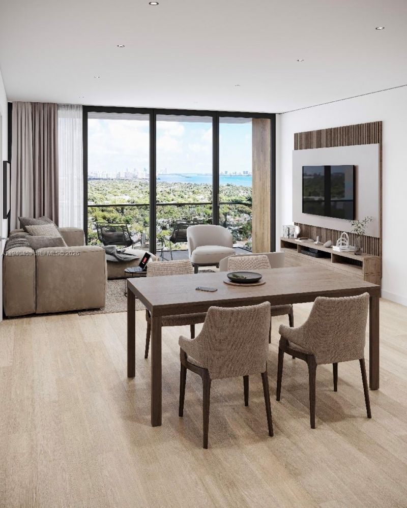 630 NE 80th St , Miami, FL 33138 Photo