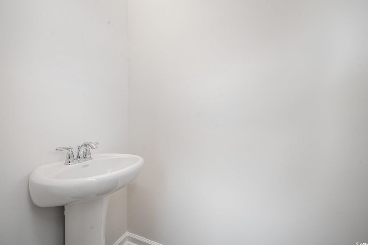 2745 Riverboat Way Photo 3