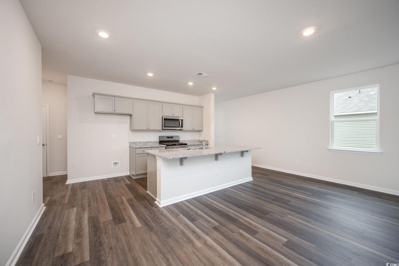 2745 Riverboat Way Photo 7