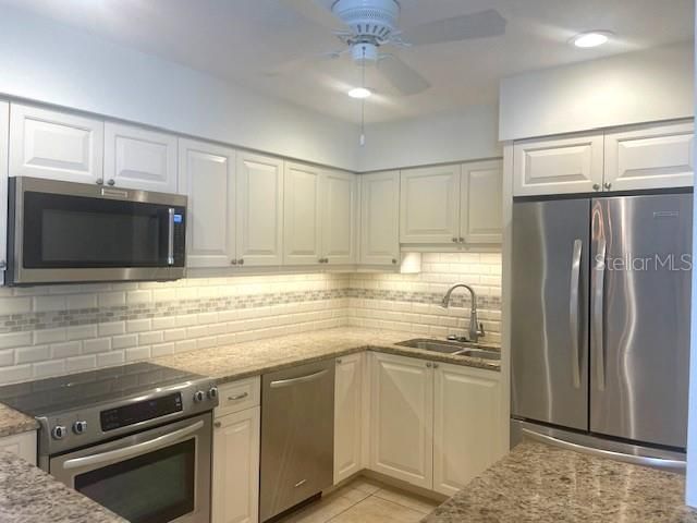 554 Sutton Place, Unit 554, Longboat Key, FL 34228 Photo