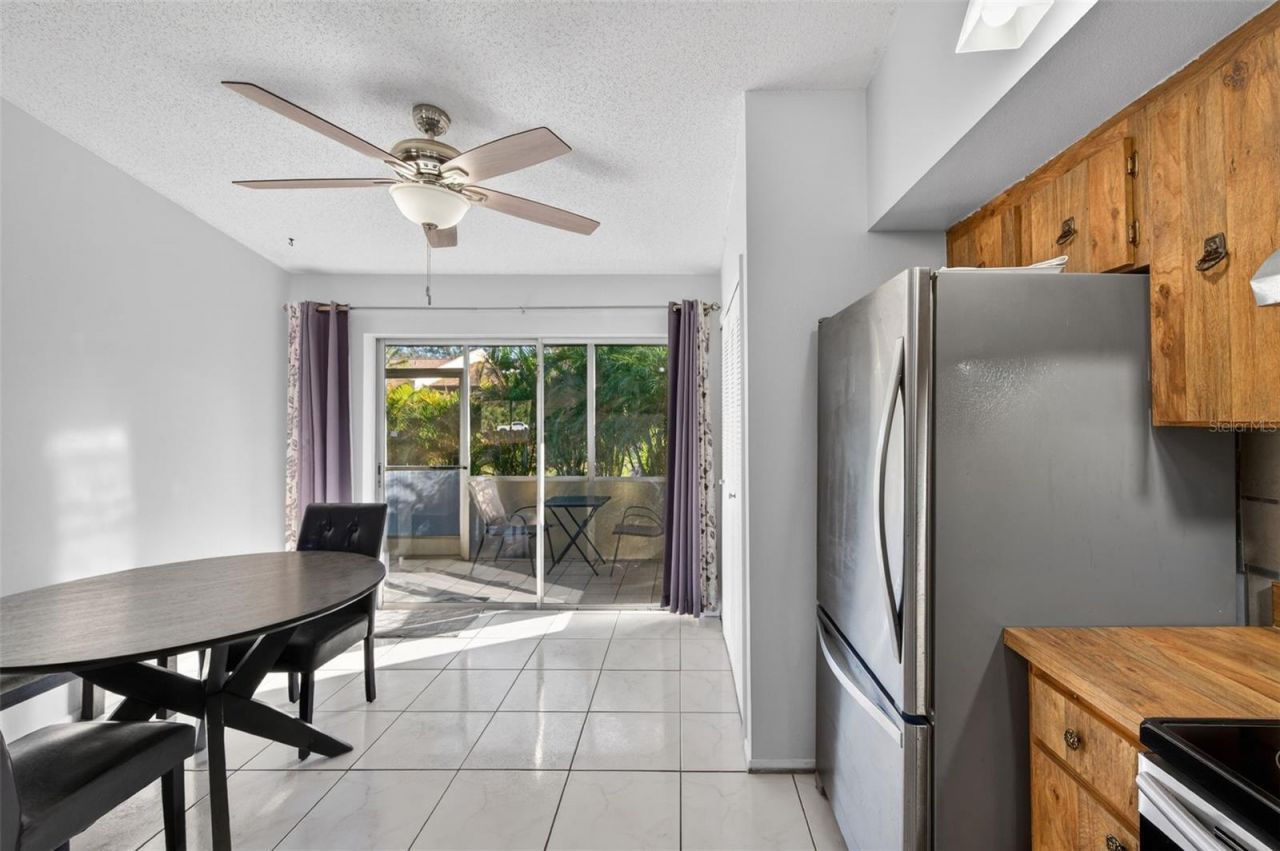 9883 88th Way, Seminole, FL 33777 Photo