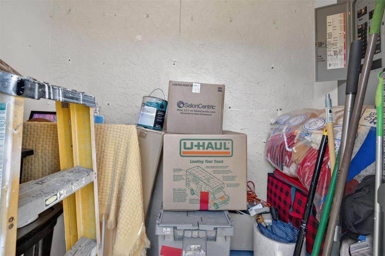 9883 88th Way, Seminole, FL 33777 Photo