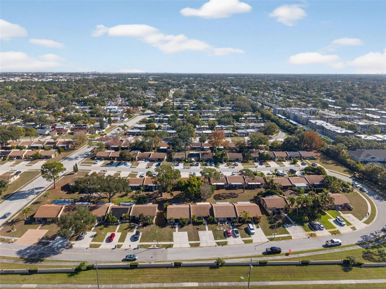 9883 88th Way, Seminole, FL 33777 Photo