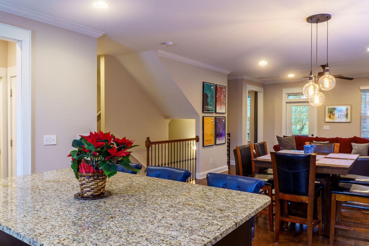 229 Slipper Shell Court Photo 11