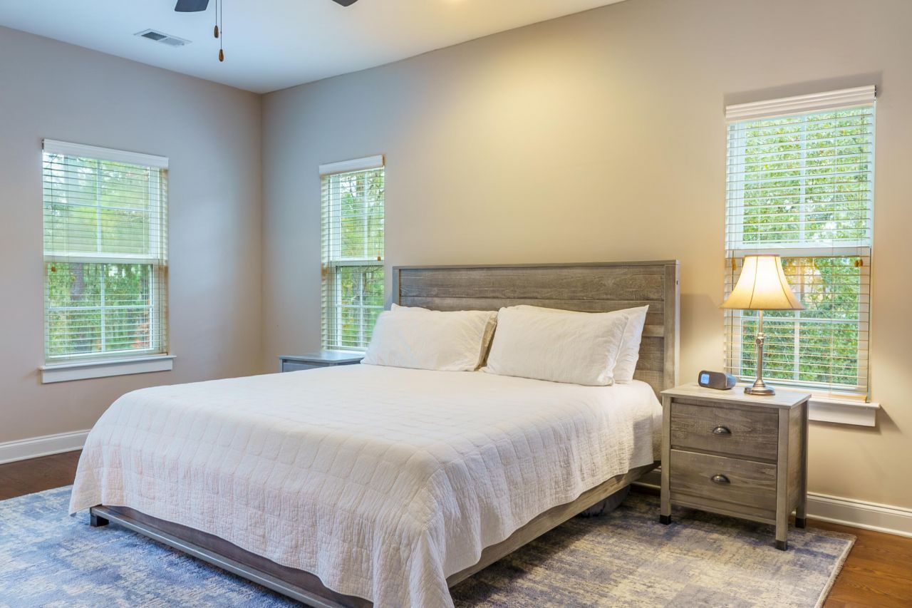 229 Slipper Shell Court Photo 22