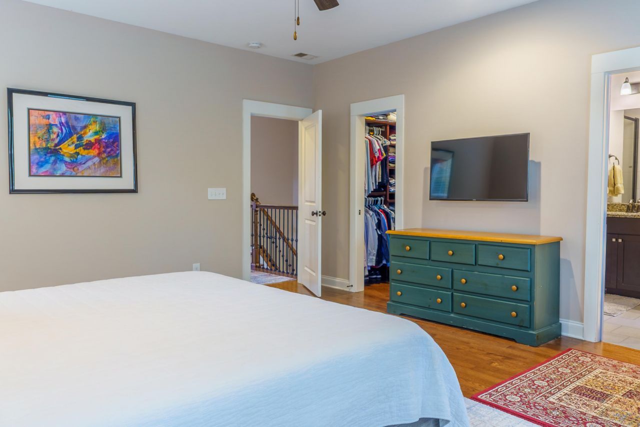 229 Slipper Shell Court Photo 23