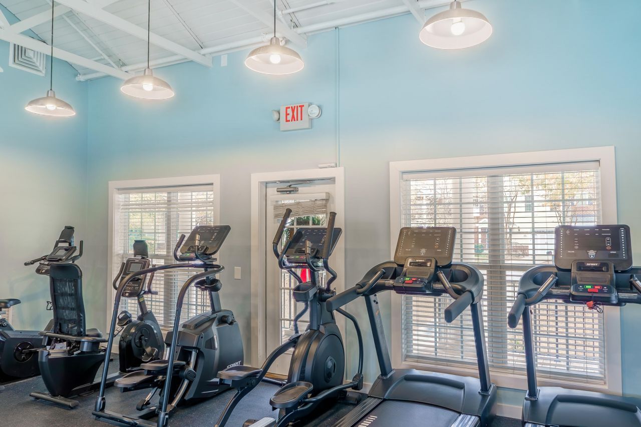 229 Slipper Shell Court Photo 31