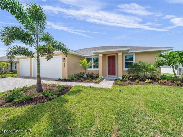 1035 Captiva Island Circle SW, Palm Bay, FL 32908