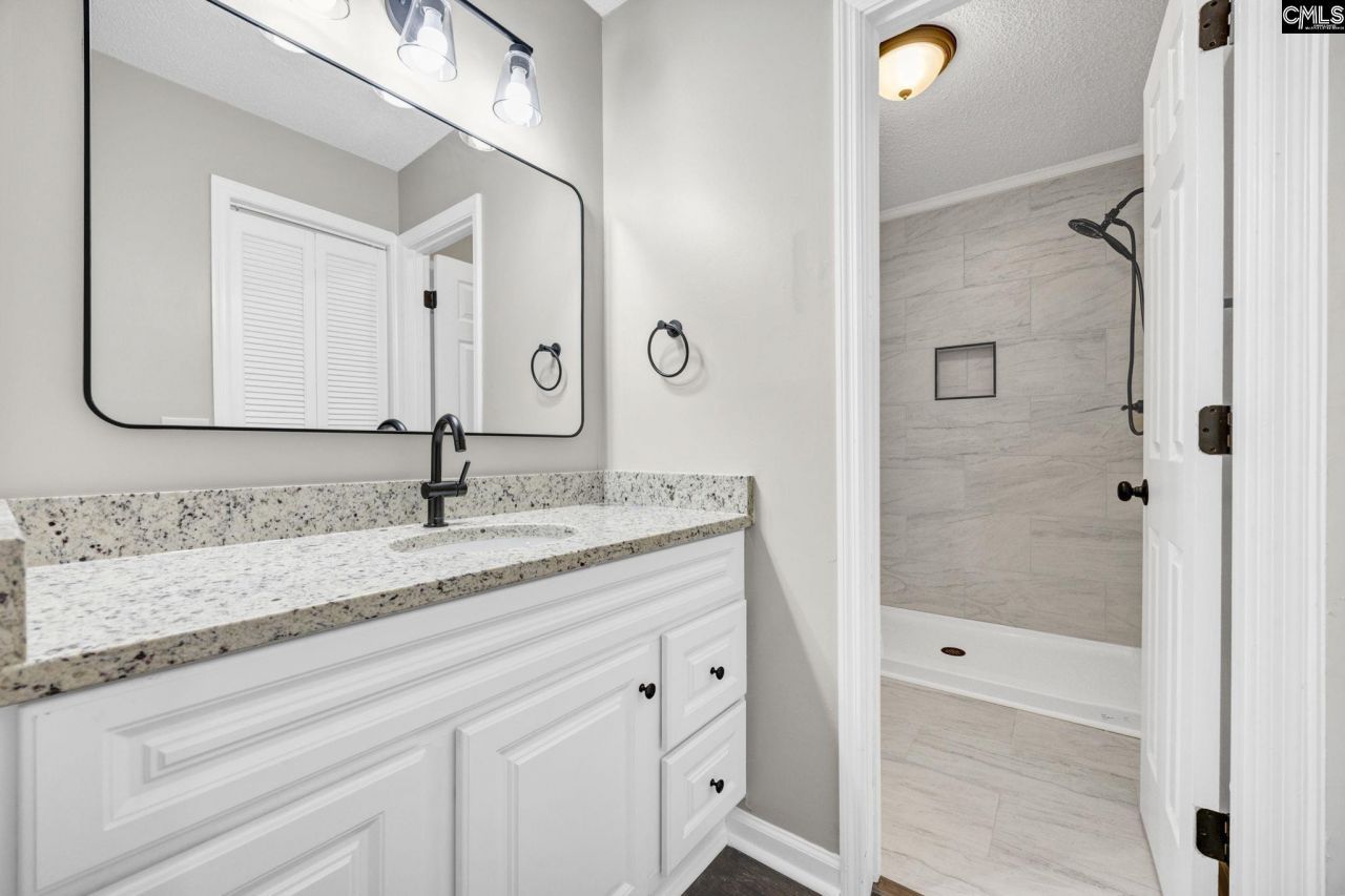 325 Parlock Road Photo 21