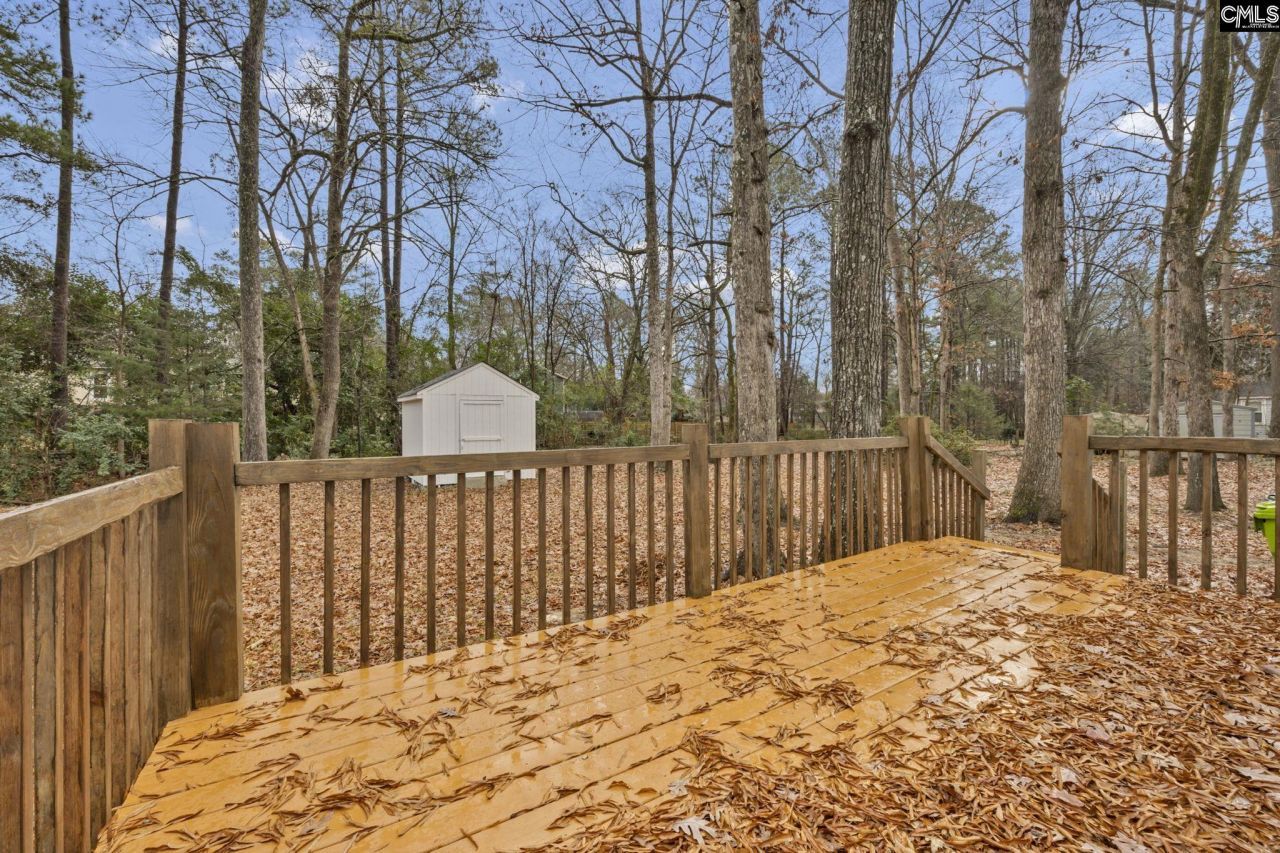 325 Parlock Road Photo 32