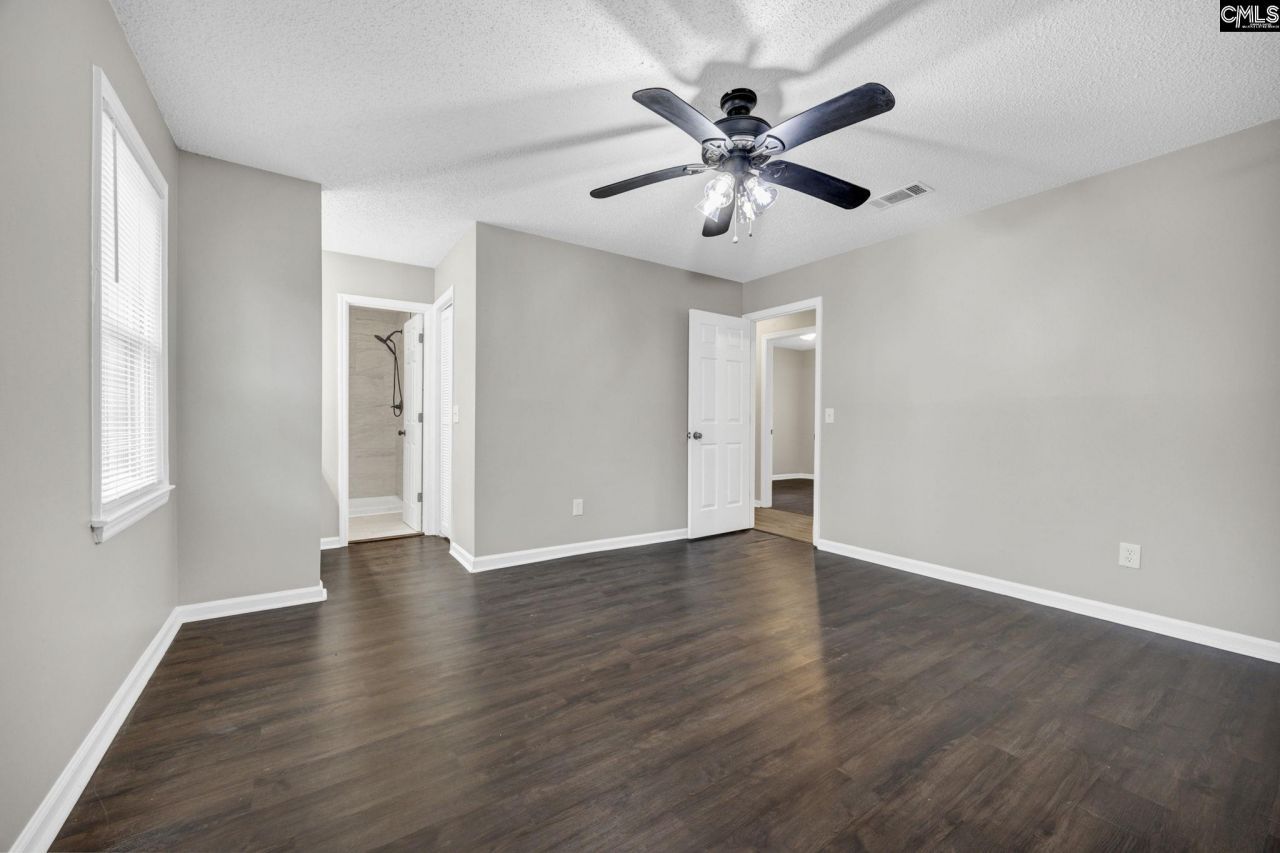 325 Parlock Road Photo 9