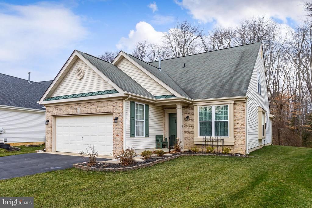 137 Merion Way, Hainesport, NJ 08036 Main Photo