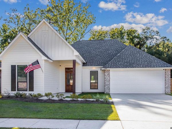 2959 Louis Marie Ave, Gonzales, LA 70737