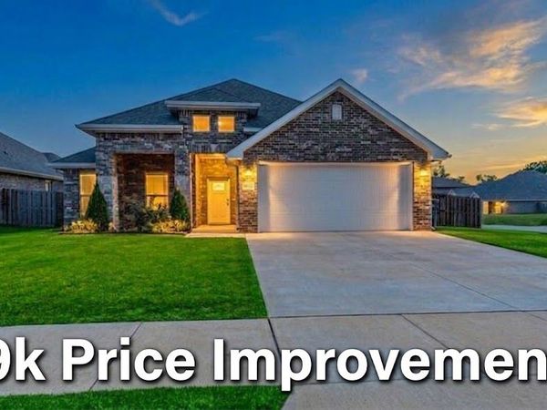 1070 Pink Lady Place, Bentonville, AR 72712
