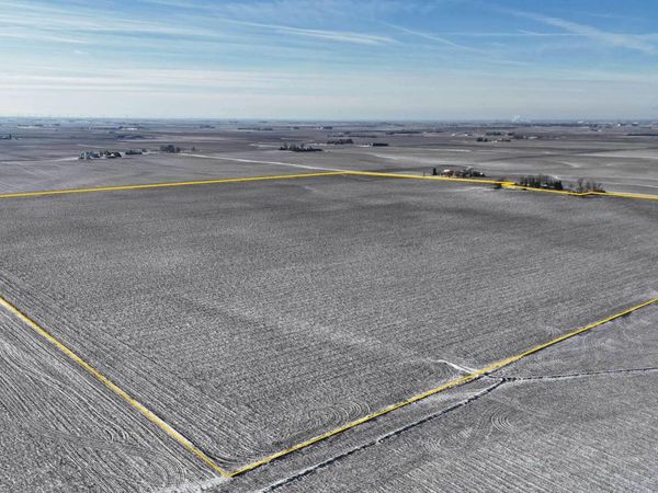 McQueen Rd., DeKalb, IL 60150