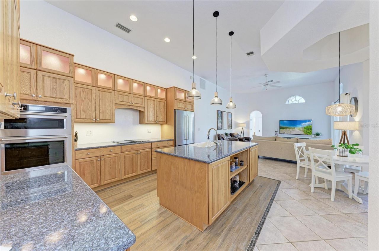 1333 Oak Point Court, Venice, FL 34292 Photo