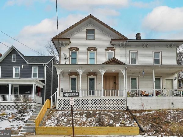 267 S MAIN STREET, BANGOR, PA 18013
