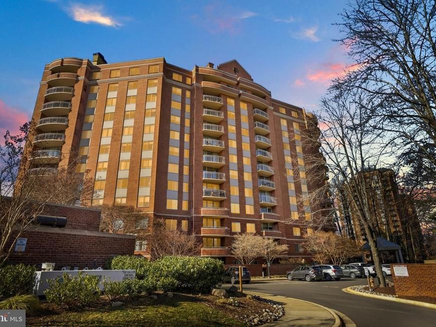 5800 Nicholson Lane, Unit 201, Rockville, MD 20852 Main Photo