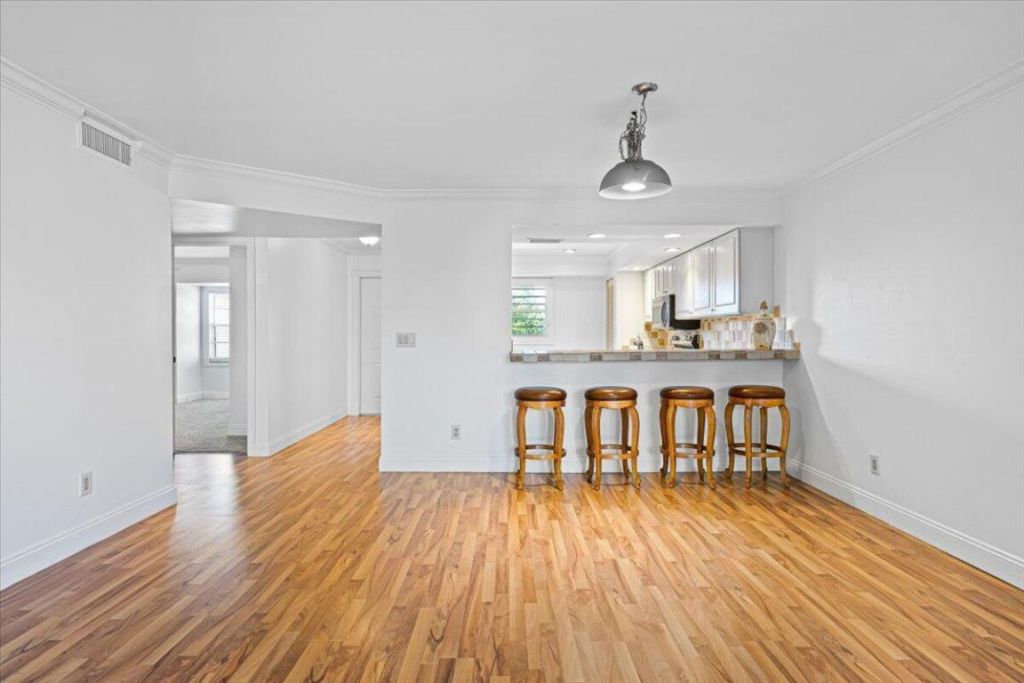 1811 SW Palm City Road, Unit A202, Stuart, FL 34994 Photo