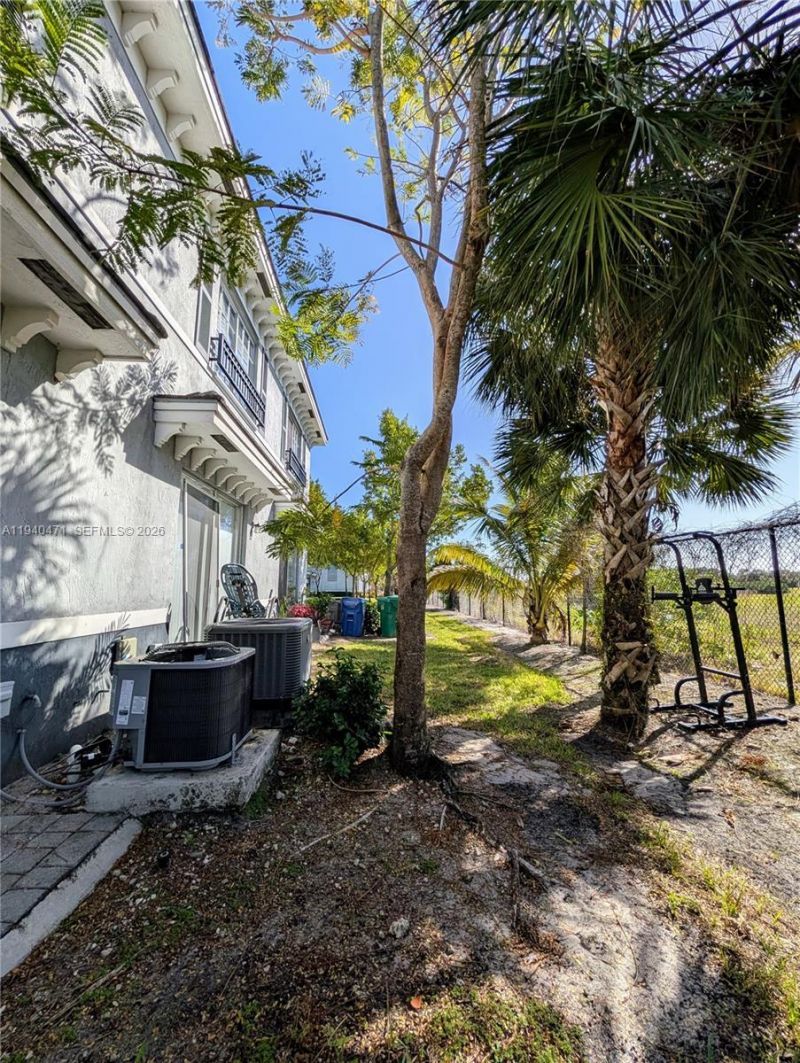 3484 NW 13th St, Unit 3484, Lauderhill, FL 33311 Photo