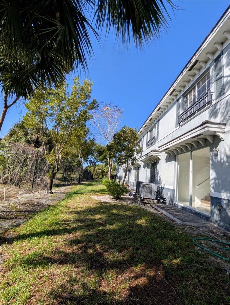 3484 NW 13th St, Unit 3484, Lauderhill, FL 33311 Photo