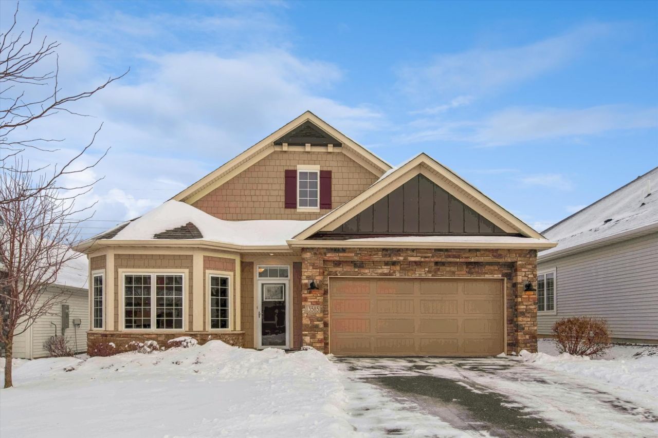 13585 Crownline Drive Ne, Prior Lake, MN 55372 Main Photo
