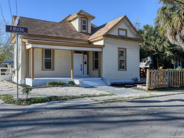 224 E Rische, San Antonio, TX 78204