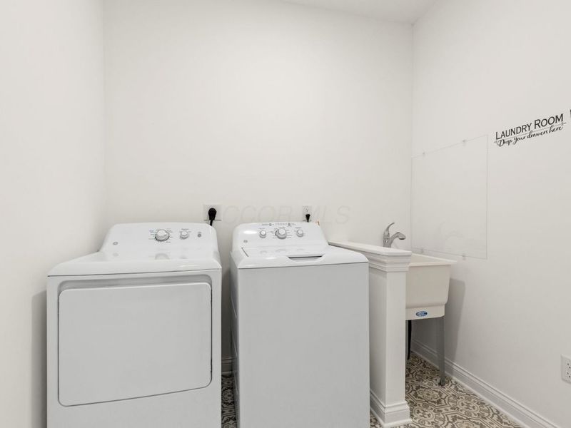 875 Pinnacle Pointe, Unit 32, Gahanna, OH 43230 Photo 17