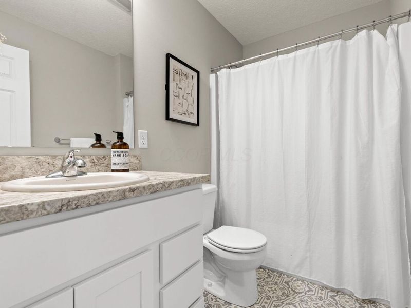 875 Pinnacle Pointe, Unit 32, Gahanna, OH 43230 Photo 23