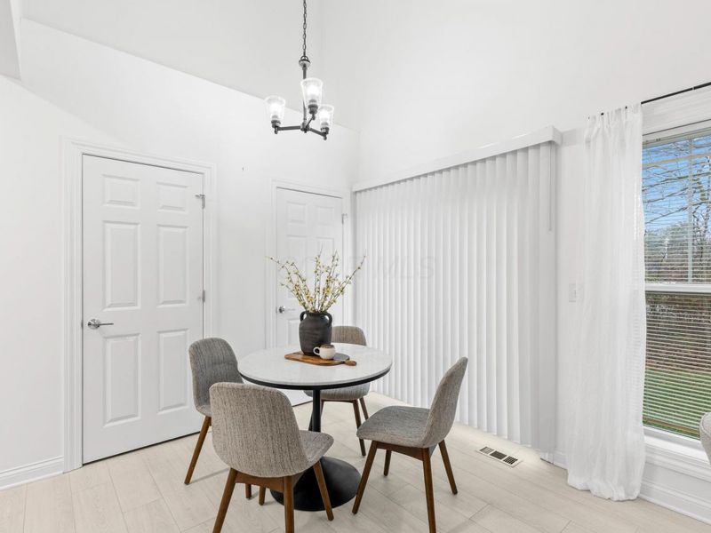 875 Pinnacle Pointe, Unit 32, Gahanna, OH 43230 Photo 5