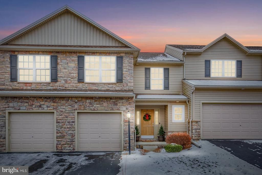 1739 Haralson Drive, Mechanicsburg, PA 17055 Main Photo