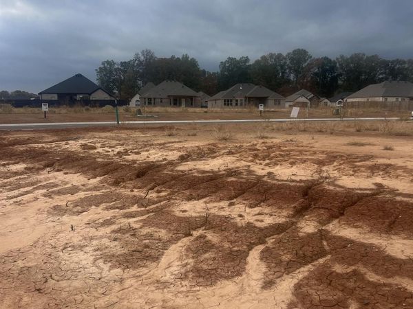 513 Corondelet Lane, Maumelle, AR 72113