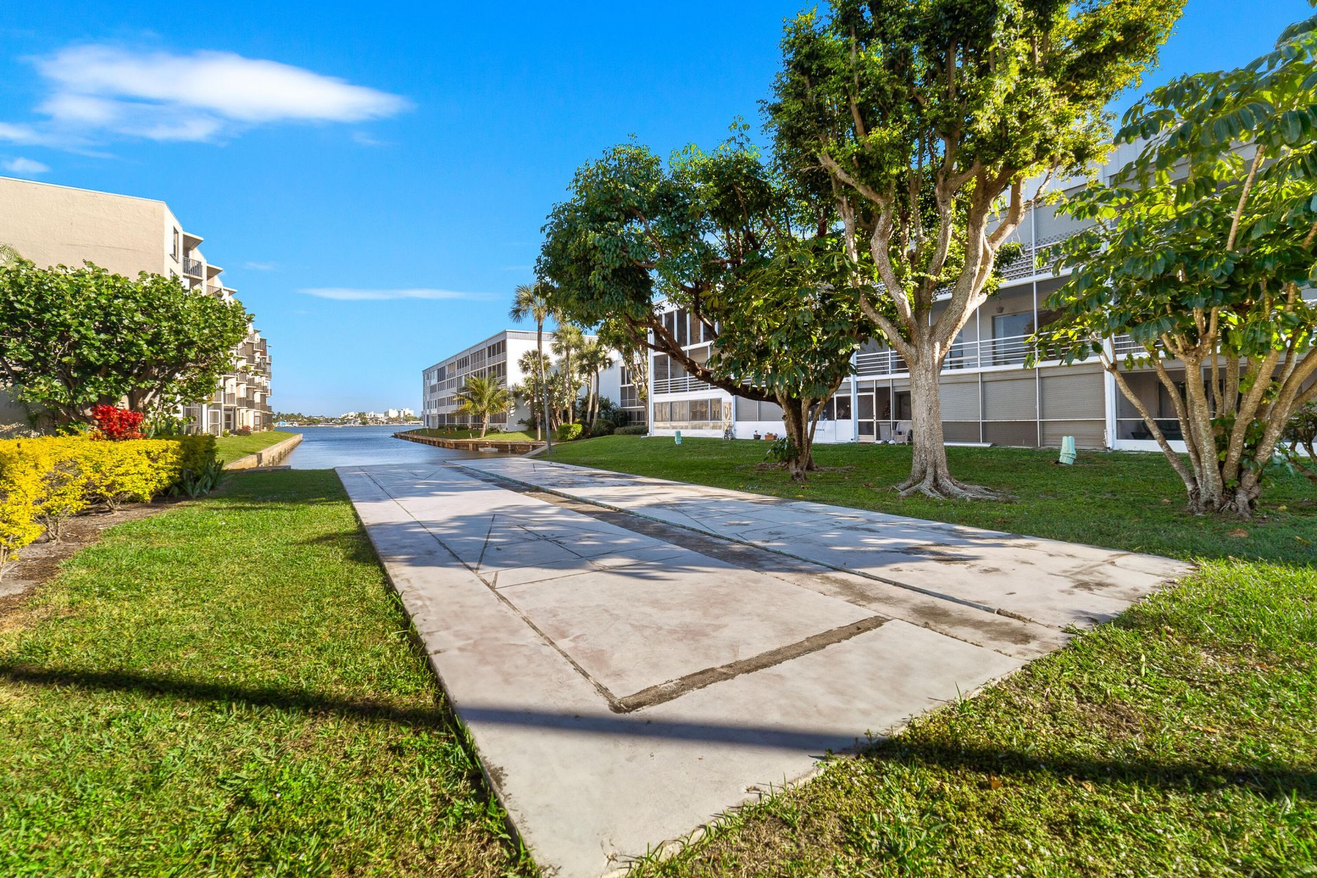 896 N Federal Highway, Unit 530, Lantana, FL 33462 Photo