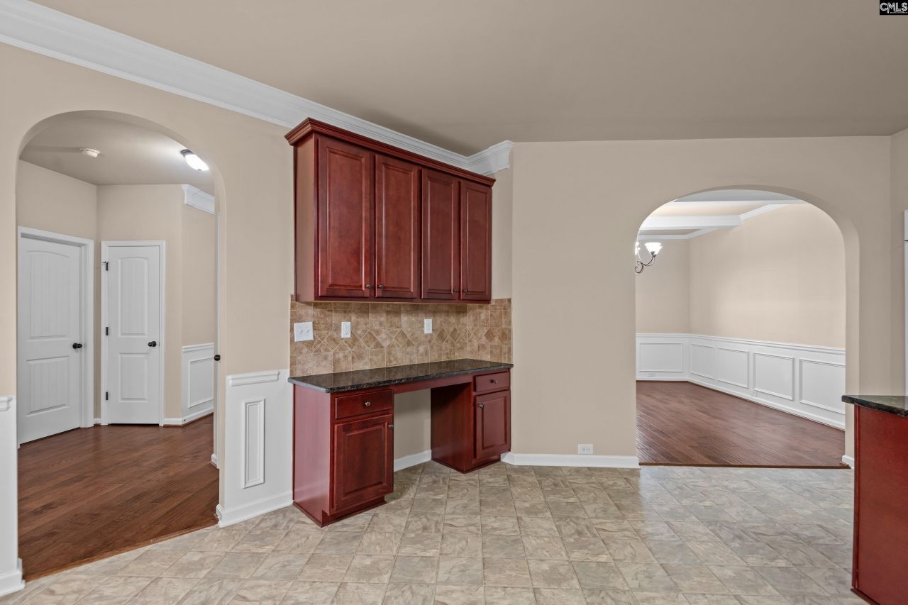 506 Moulton Way Photo 13