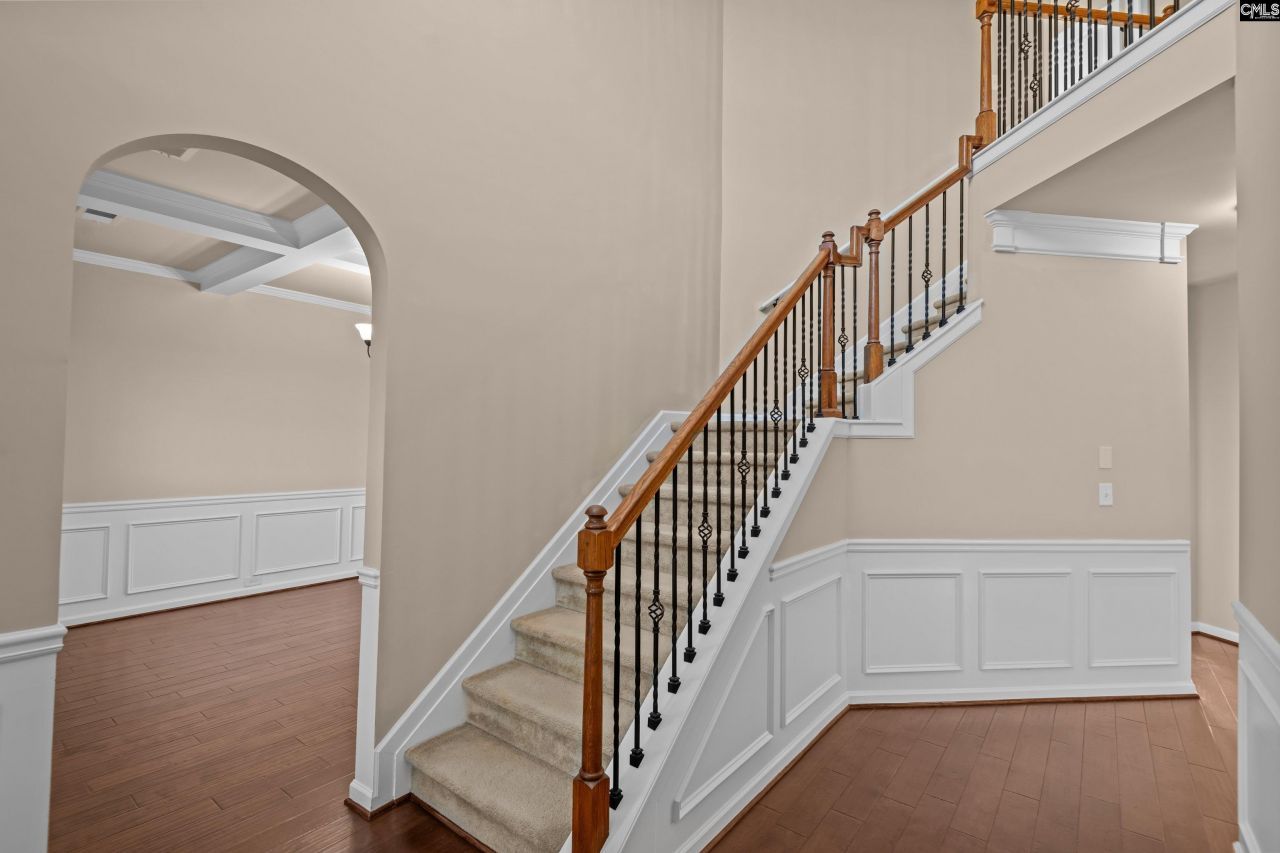 506 Moulton Way Photo 5