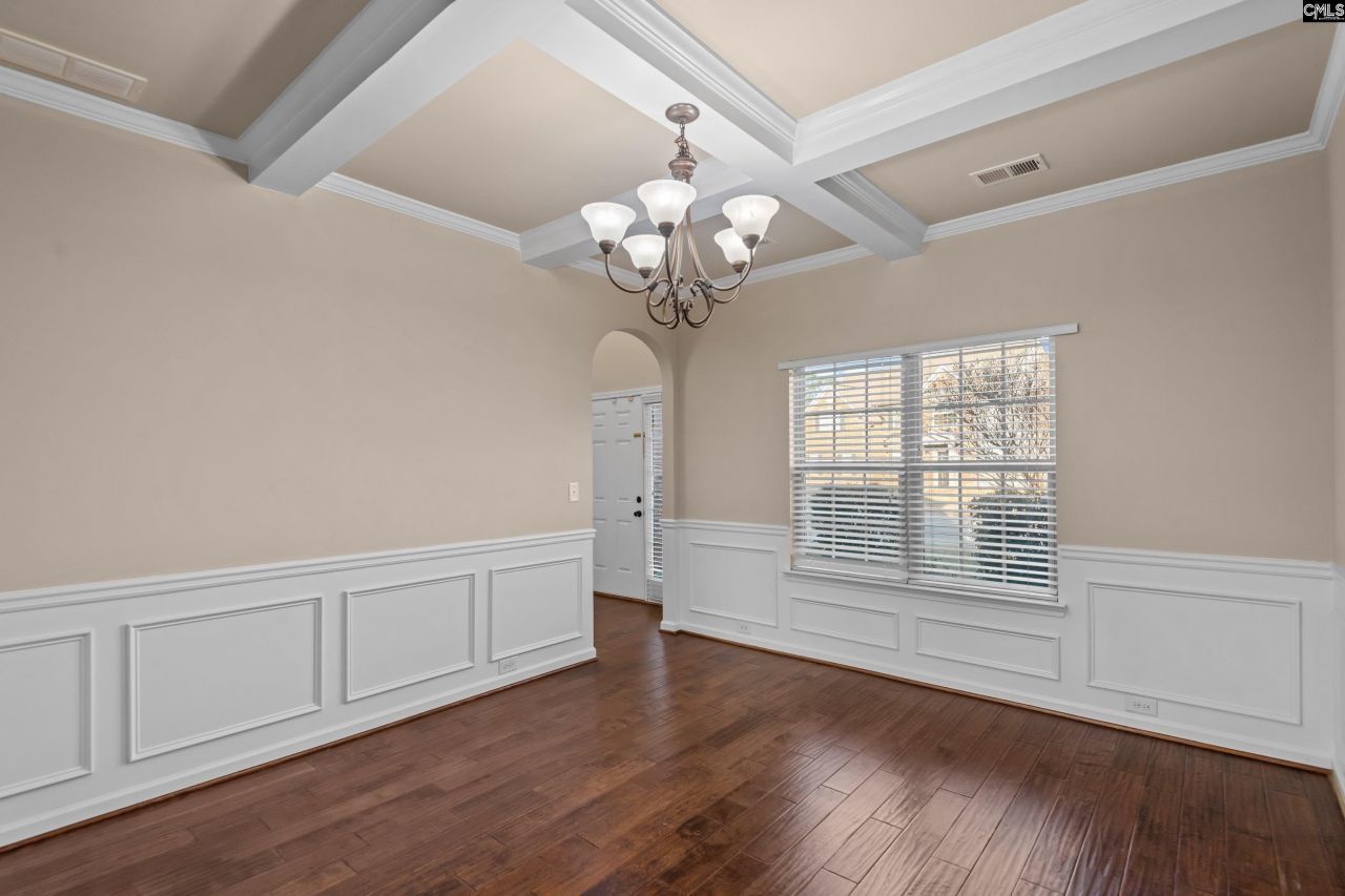 506 Moulton Way Photo 7