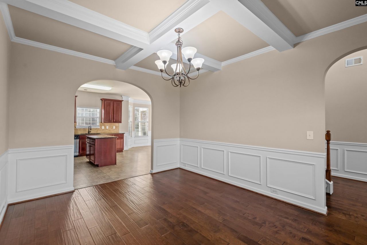 506 Moulton Way Photo 8