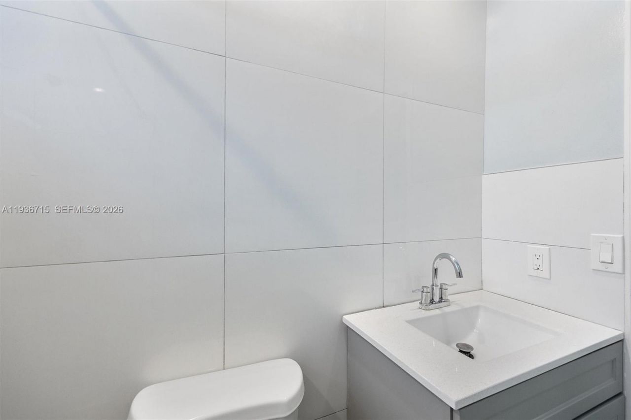 19800 SW 180th Ave Lot 222, Miami, FL 33187 Photo