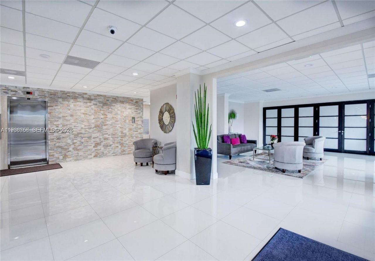 2049 S Ocean Dr, Unit 701, Hallandale Beach, FL 33009 Photo