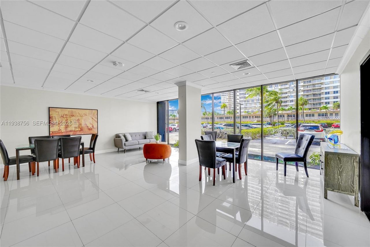 2049 S Ocean Dr, Unit 701, Hallandale Beach, FL 33009 Photo