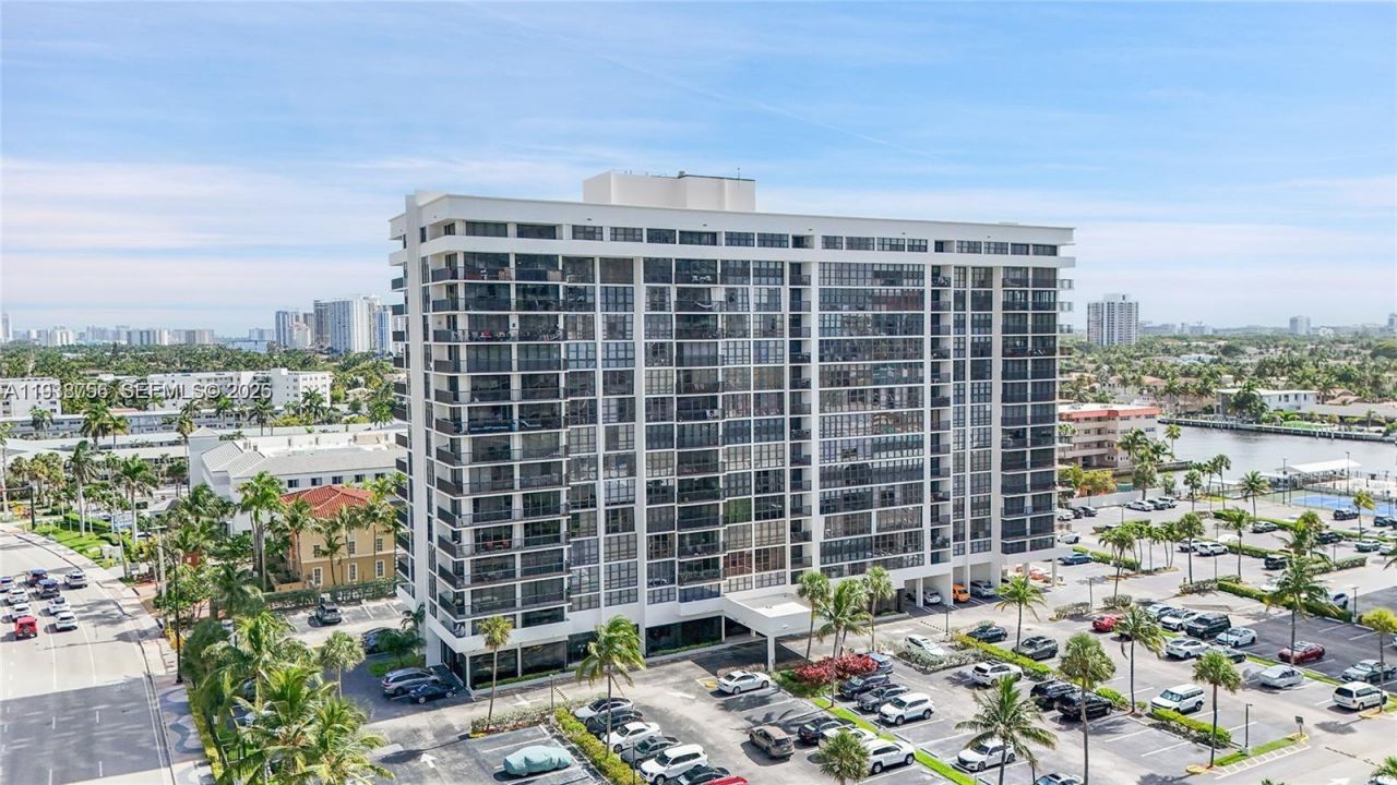 2049 S Ocean Dr, Unit 701, Hallandale Beach, FL 33009 Photo